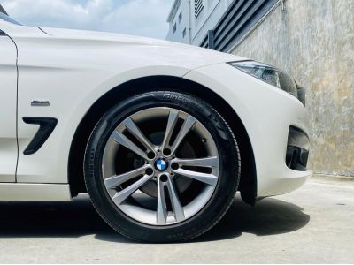 2016 BMW SERIES 3 320d GT โฉม F30 สีขาว รูปที่ 4
